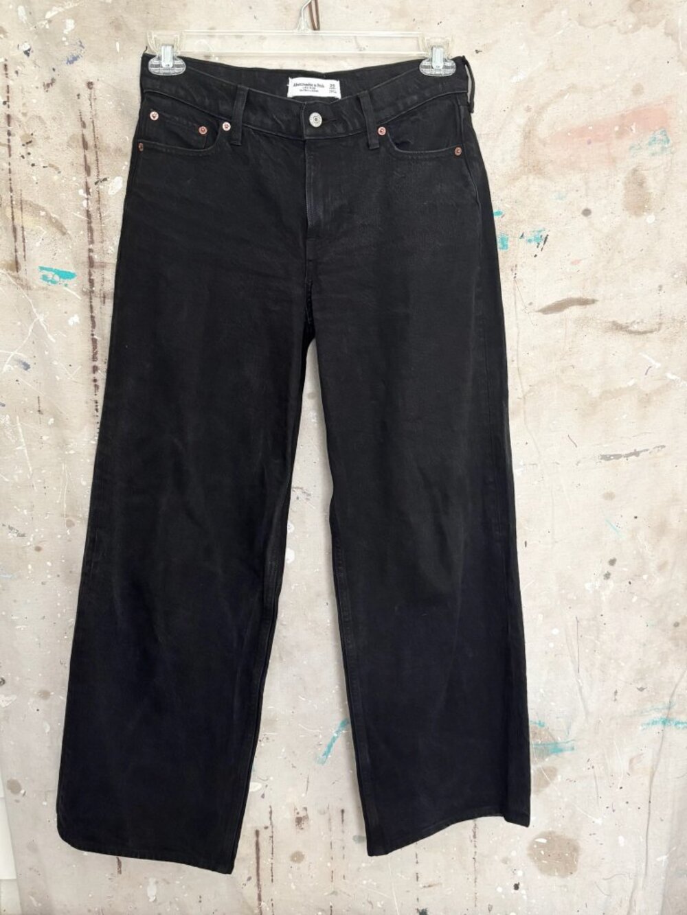 Abercrombie the Low Rise Ultra Loose Jean